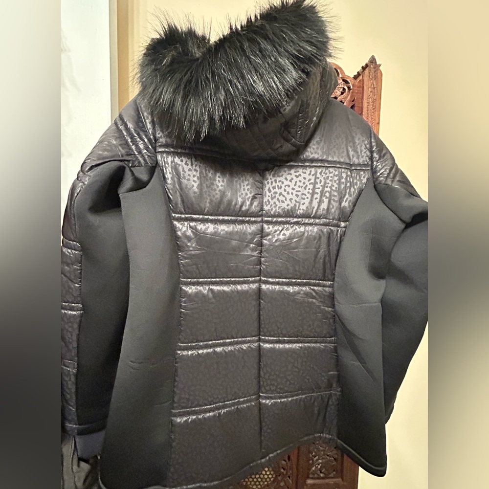 Michael Kors Faux Fur Hoodie Mixed Media Quilted Black Women Jacket Size 1XL. - Picture 9 of 15